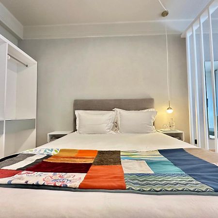 Youropo - Capela Porto Luaran gambar