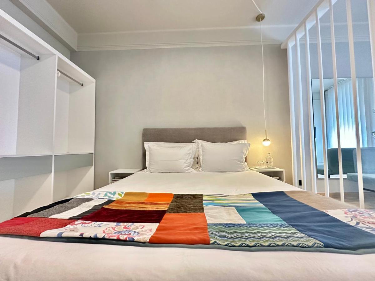 Youropo - Capela Porto Luaran gambar